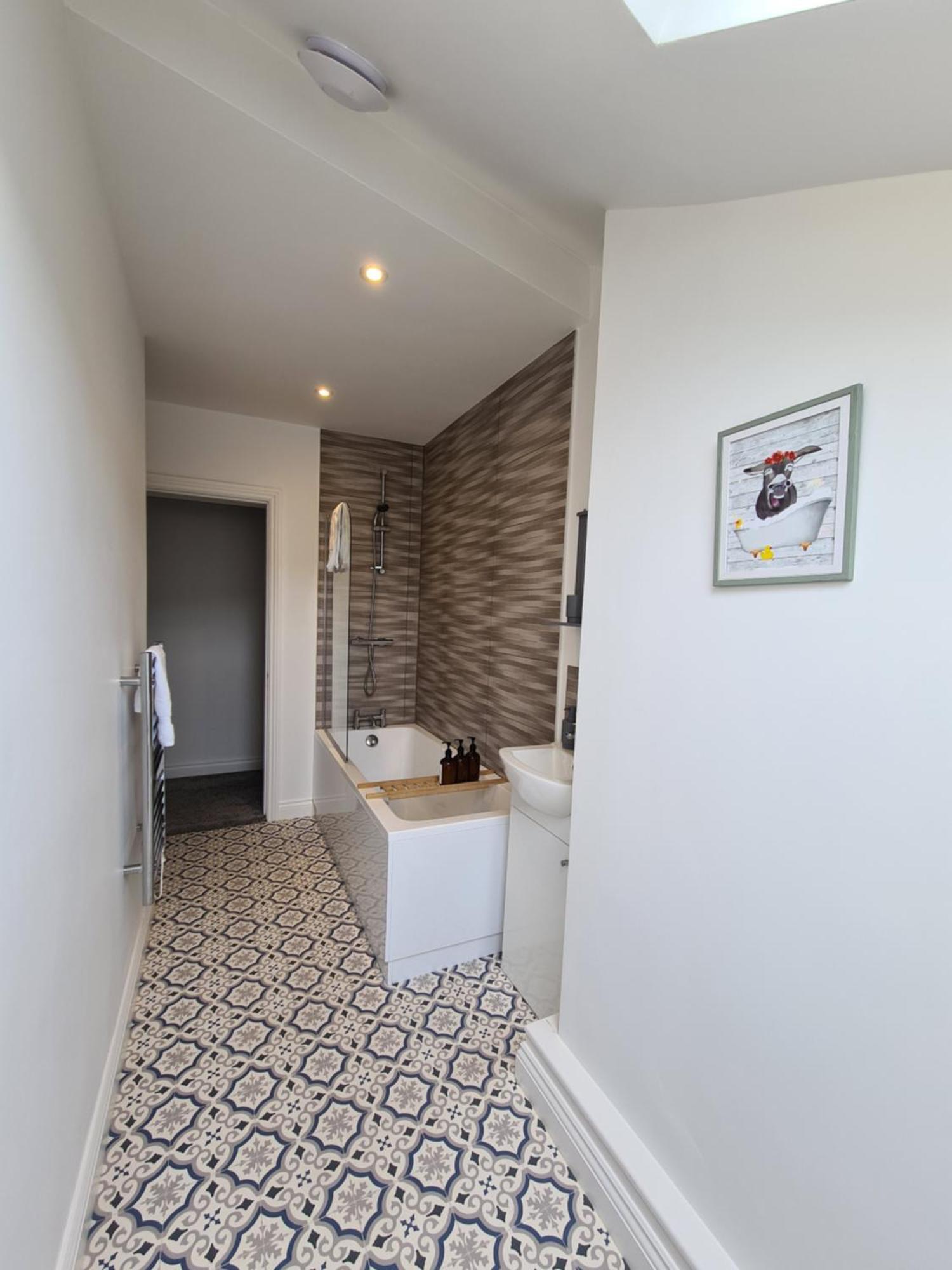 Modern River View Mytholmroyd Apartment Bagian luar foto